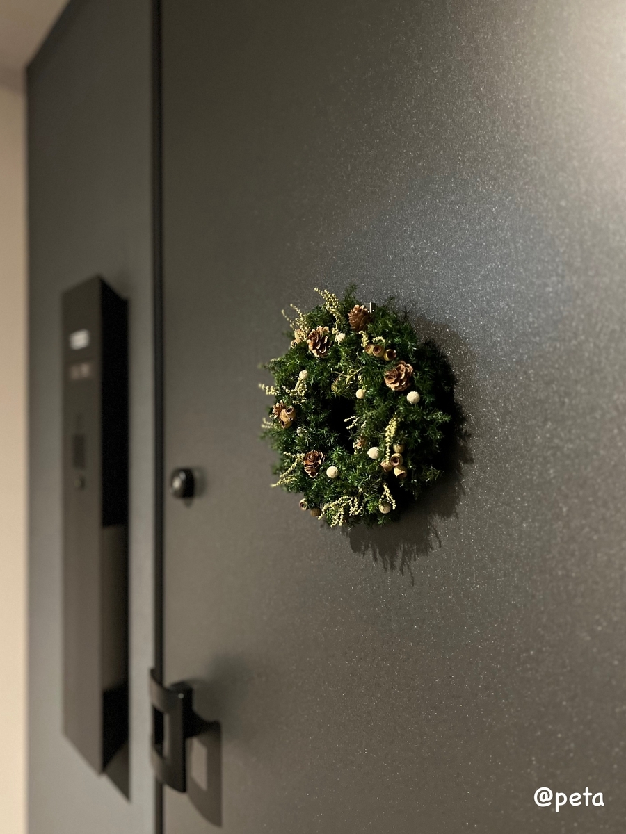 プリザーブドフラワーのリース